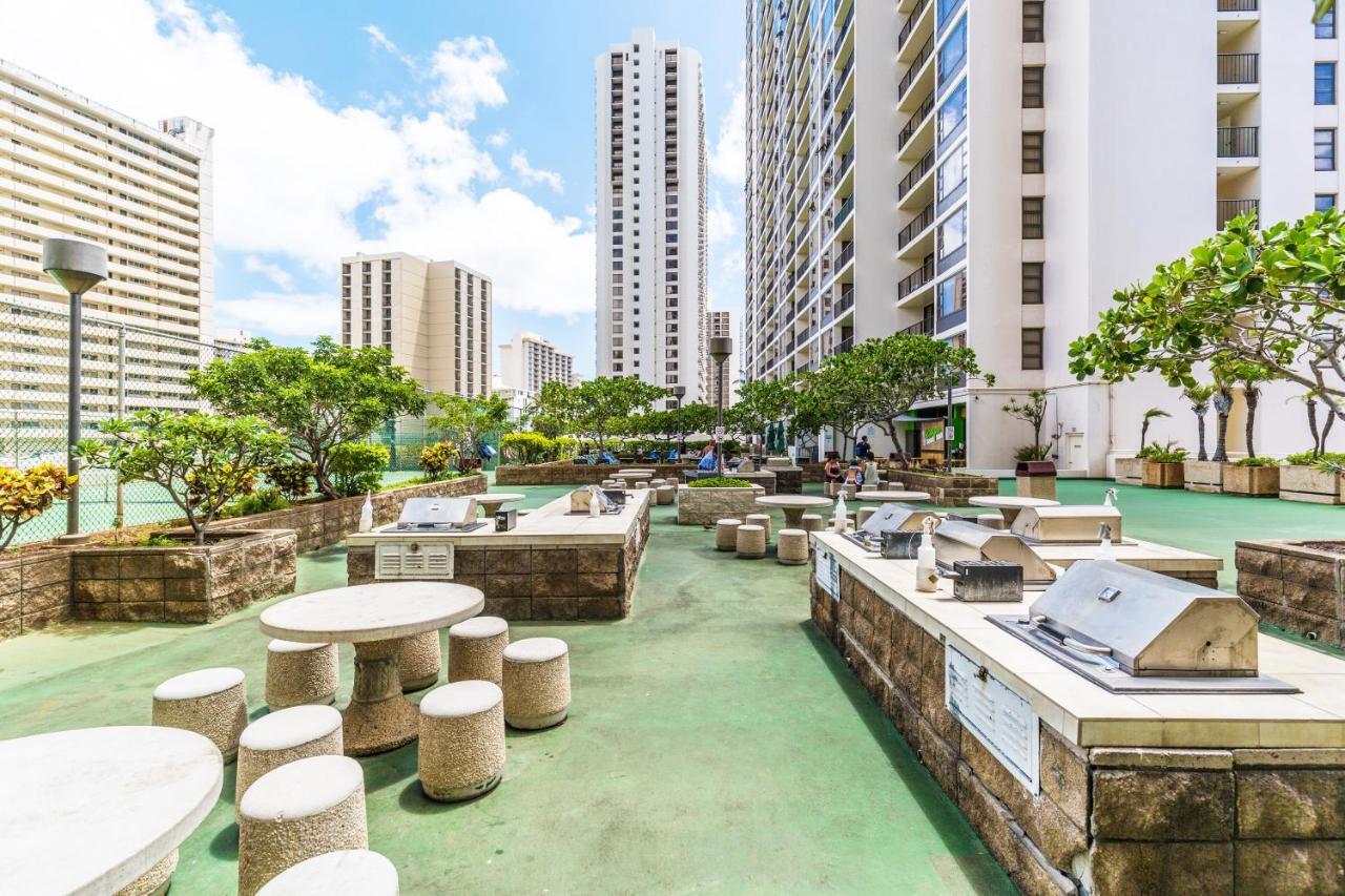 1Br With Great Ocean Views, 1 Block To Waikiki Beach Honolulu Rum bild